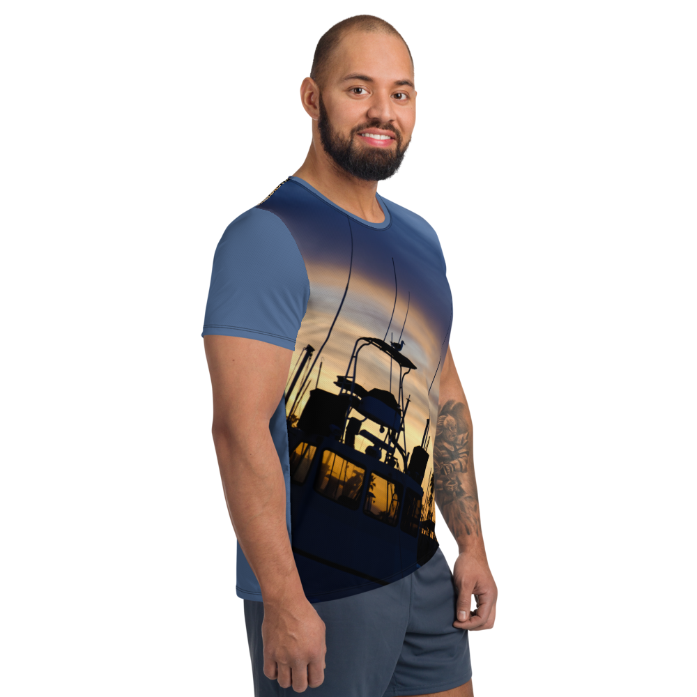 Bird on a Boat Active T