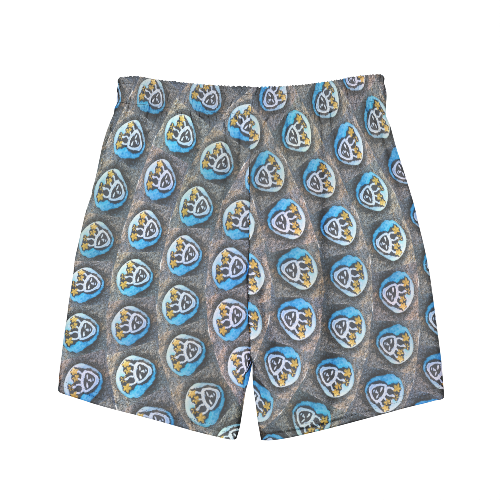 Swirling Beach Face Men's swim trunks