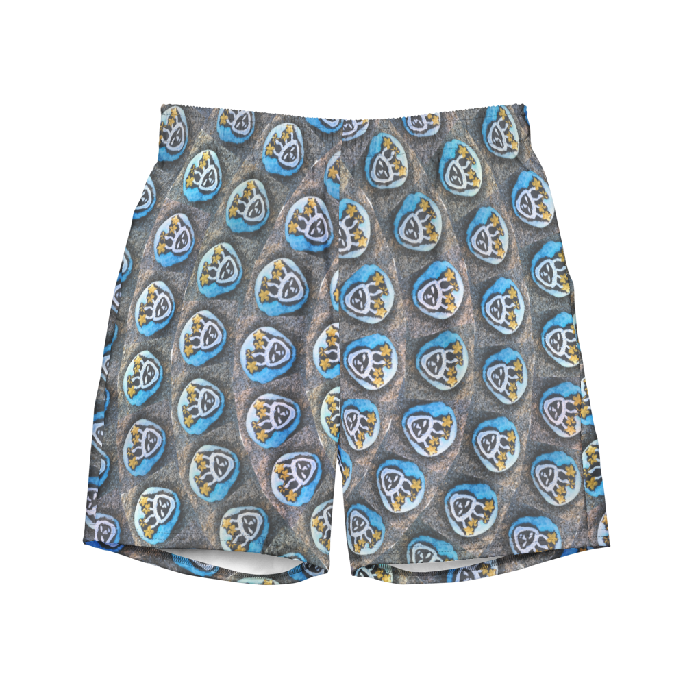 Swirling Beach Face Men's swim trunks