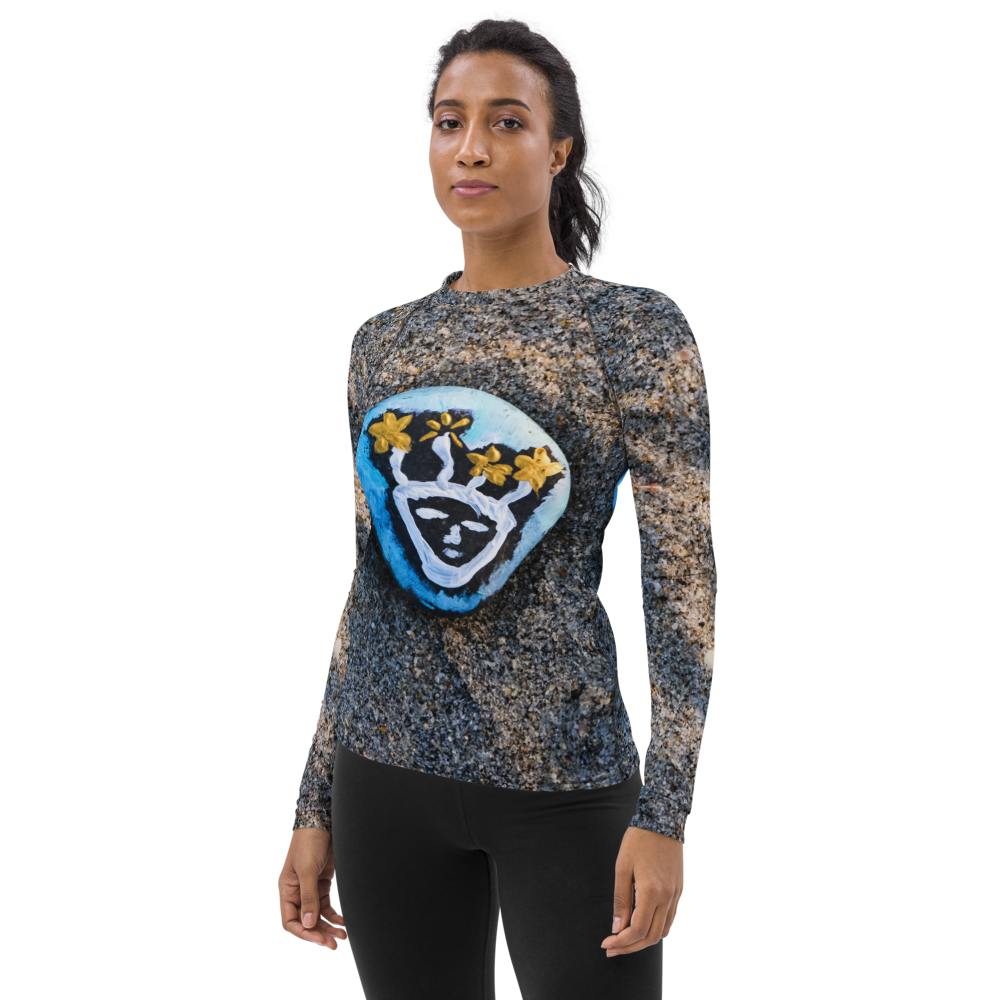 Resting Beach Face Tapered Cut Rash Guard